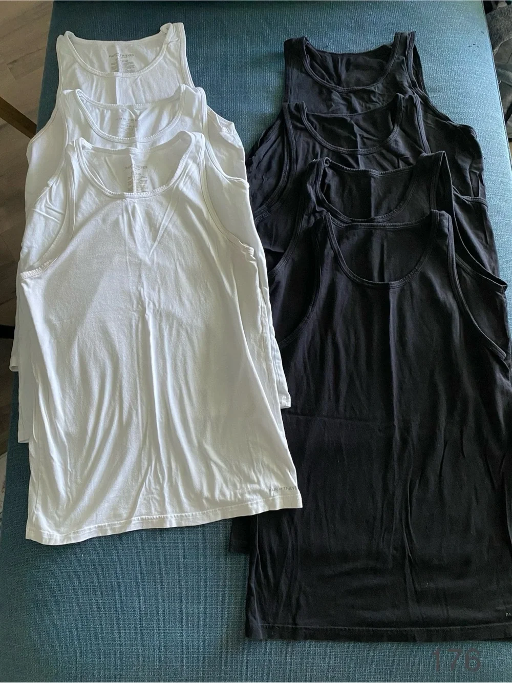 Classic Men’s Tank Top - White & Black - 7 Pack